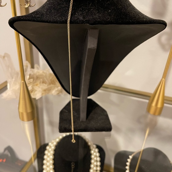 💛✨Gorgeous Chanel Earrings & Necklace Duo✨💛 - Picture 8 of 11